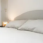 Elegante Mansarda Tra Navigli E Via Tortona 아파트 밀라노